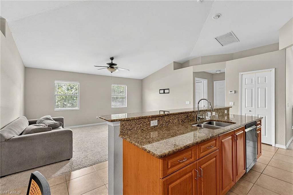 691 Manhattan St E, Lehigh Acres, FL 33974 Photo