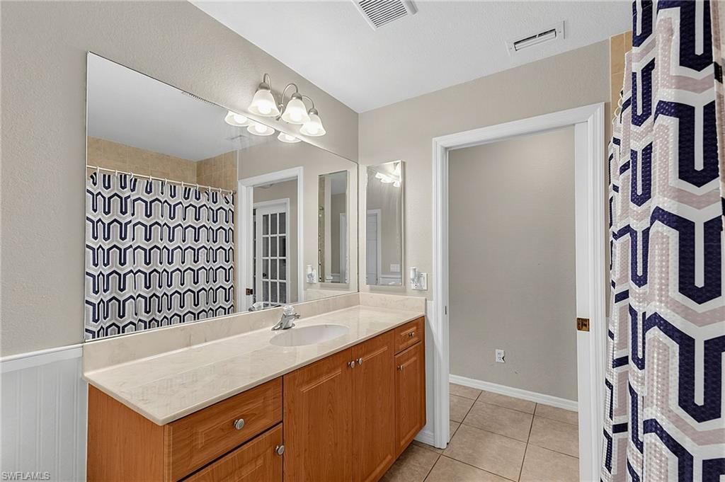 691 Manhattan St E, Lehigh Acres, FL 33974 Photo