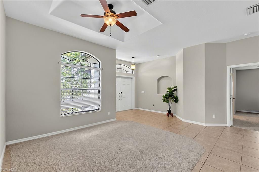691 Manhattan St E, Lehigh Acres, FL 33974 Photo