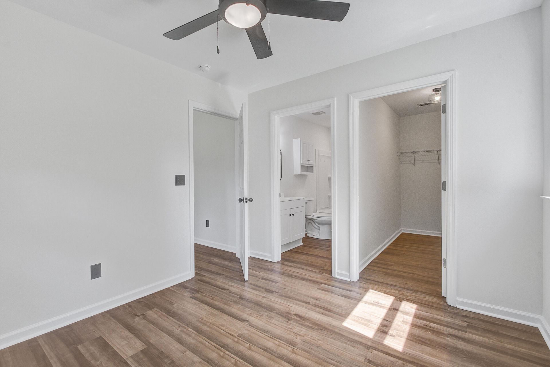 1243 Pineville Circle Photo 12
