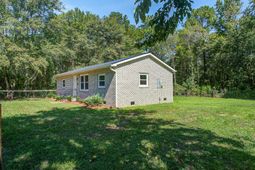 1243 Pineville Circle photo 4