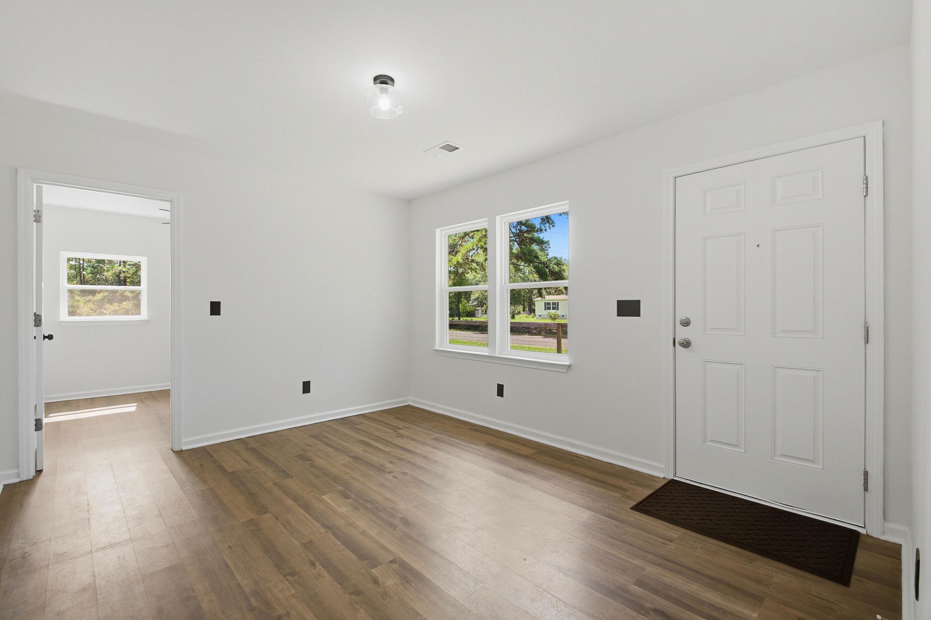 1243 Pineville Circle Photo 6