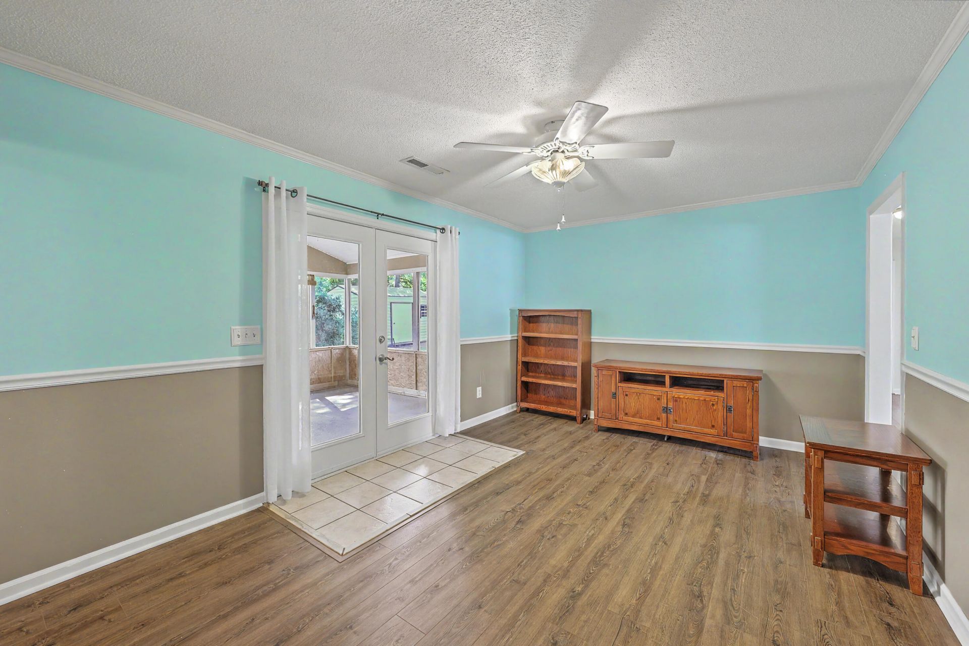 131 Foxborough Road Photo 15