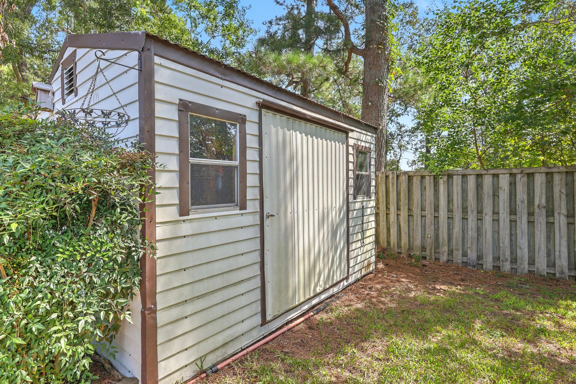 131 Foxborough Road Photo 38