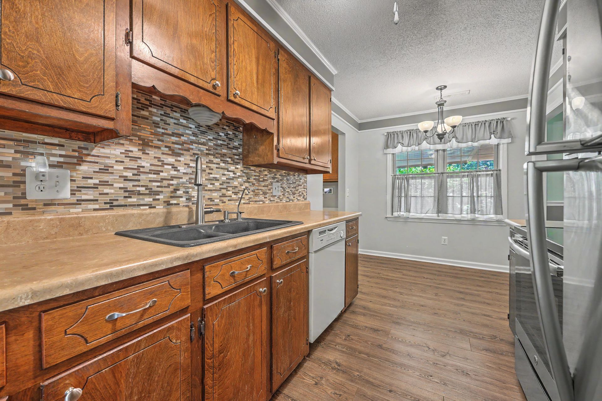 131 Foxborough Road Photo 9
