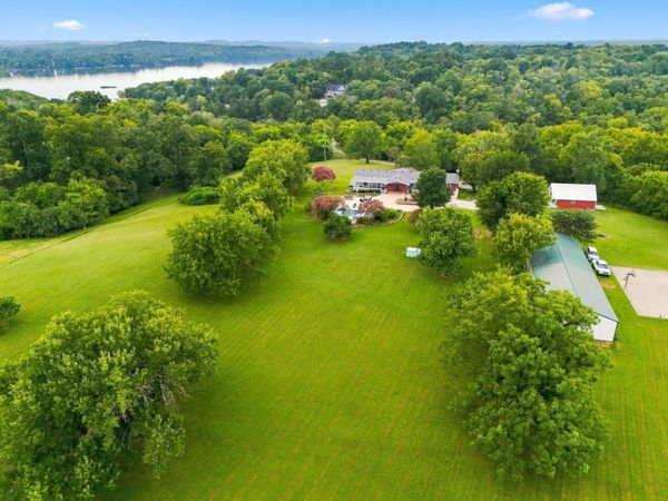 344 Peach Valley Rd , Gallatin, TN 37066