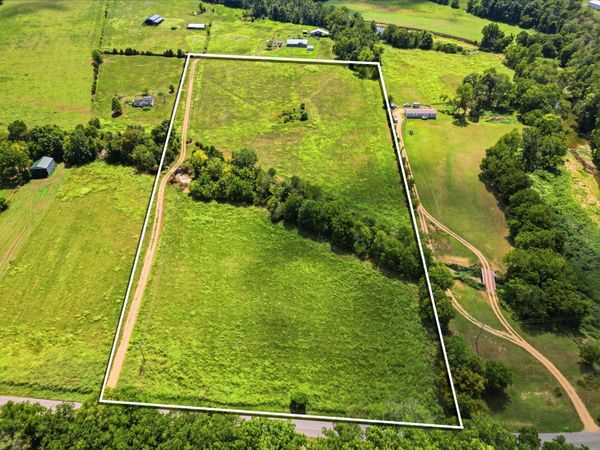 0 Herschal Lyles Rd , Unit 7/8, Westmoreland, TN 37186