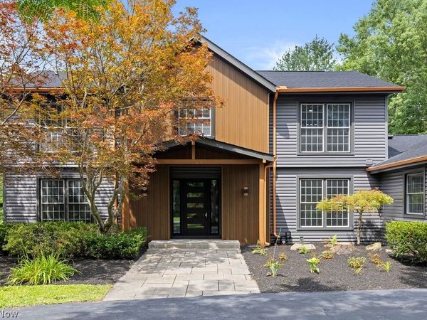 17128 Northbrook Trail , Chagrin Falls, OH 44023
