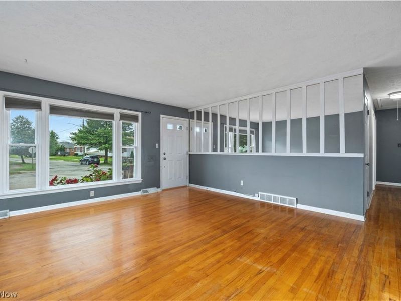 4704 W 156th Street , Cleveland, OH 44135 Photo 4