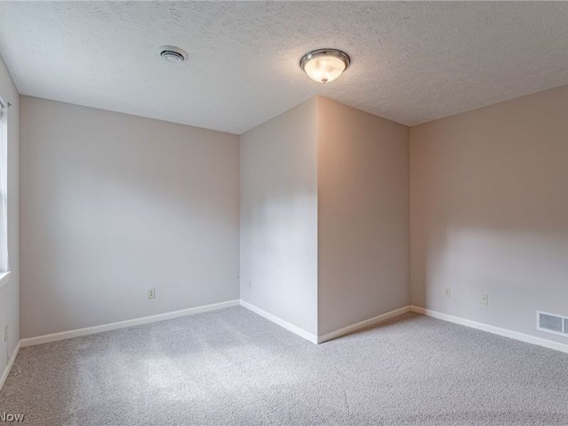 8757 Roberts Court , Unit 25C, Olmsted Falls, OH 44138 Photo 15