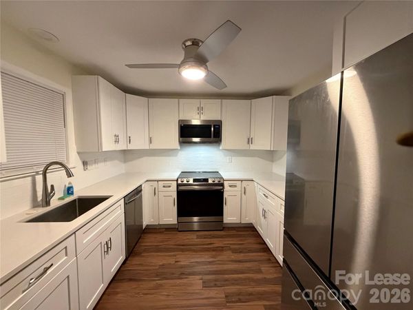 225 S Chase Street, Charlotte, NC 28207