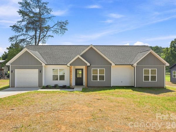 1513 Robin Road , Newton, NC 28658