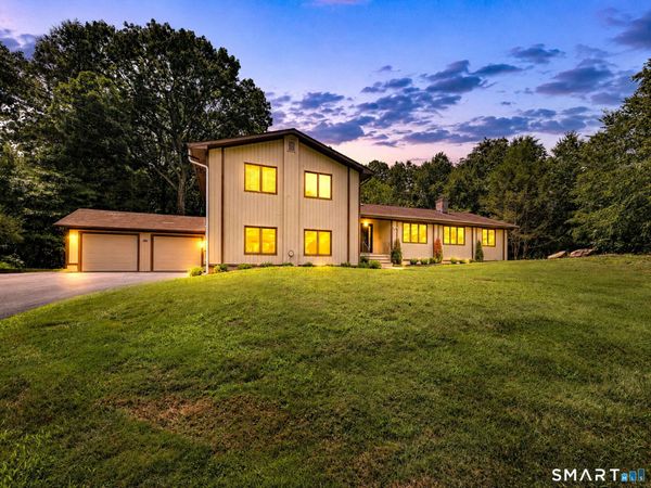 634 Aspen, Orange, CT 06477