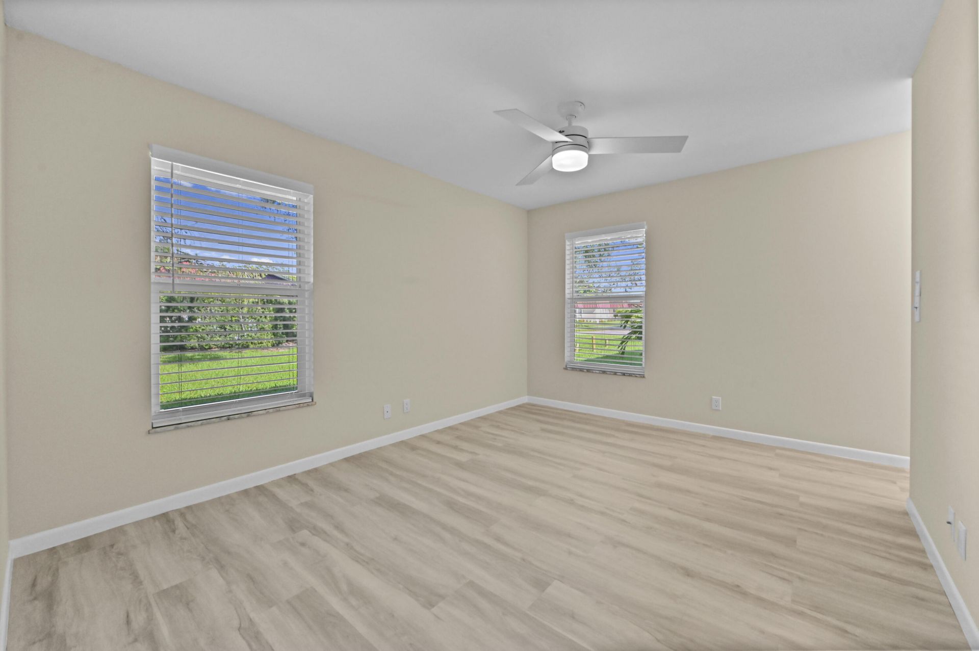 812 Salem Lane, Lake Worth, FL 33467 Photo