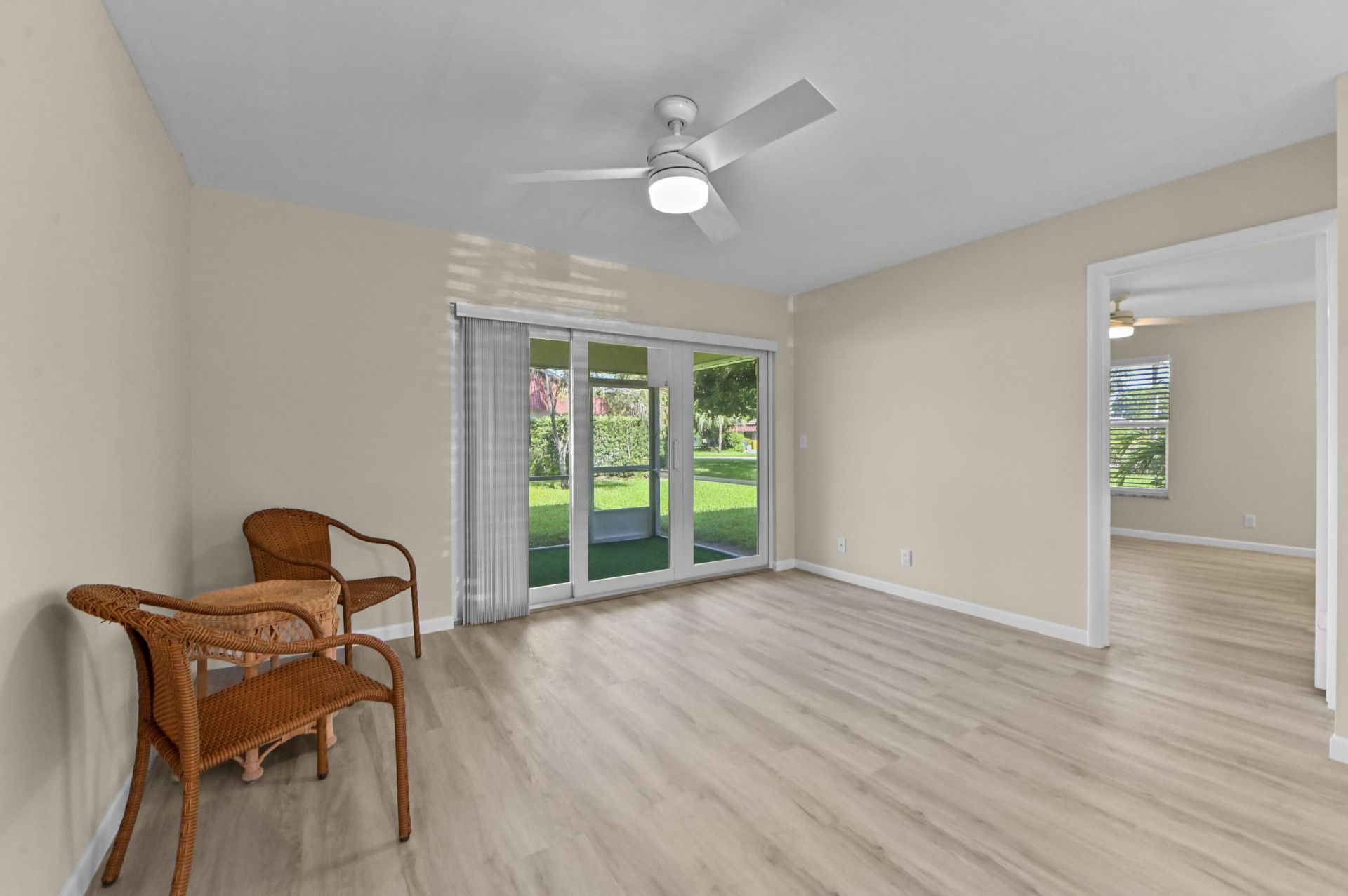 812 Salem Lane, Lake Worth, FL 33467 Photo