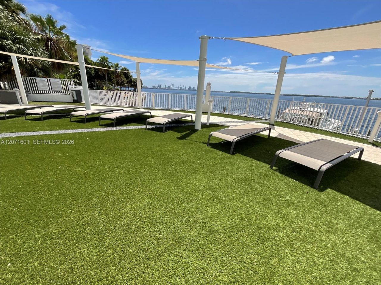 200 SE 15th Rd , Unit PHB, Miami, FL 33129 Photo