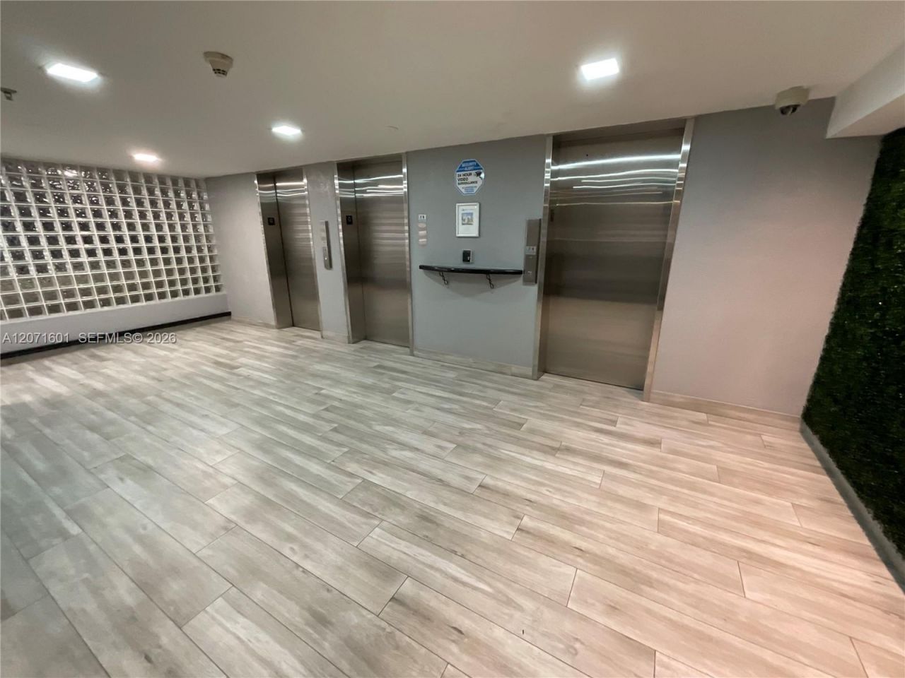 200 SE 15th Rd , Unit PHB, Miami, FL 33129 Photo
