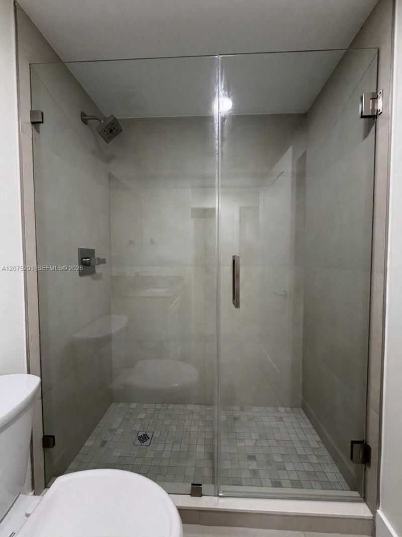 310 E 7th St, Unit 203, Hialeah, FL 33010 Photo