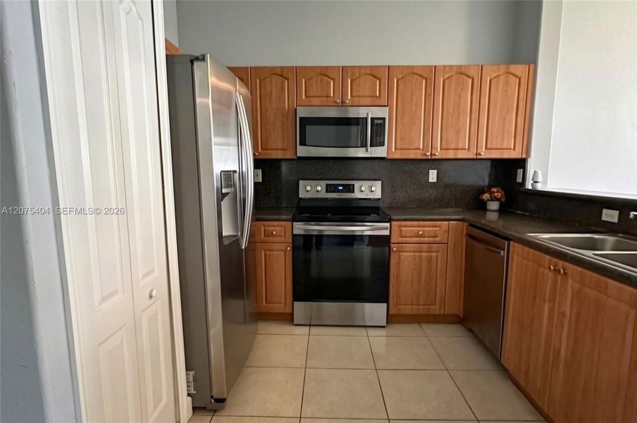 2908 SE 17th Ave , Unit 202, Homestead, FL 33035 Photo