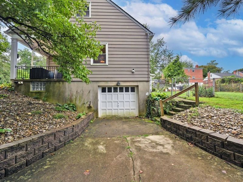 6439 Fair Oaks Avenue, Cincinnati, OH 45237 Photo 50
