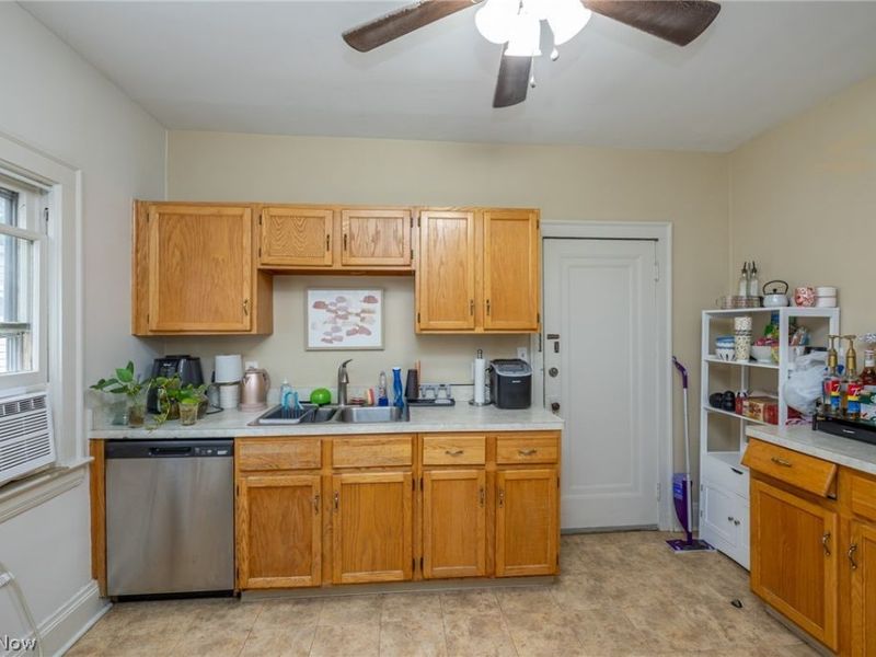 14708 Leonard Avenue, Lakewood, OH 44107 Photo 18