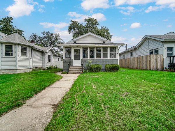 6319 Blaine Avenue , Hammond, IN 46324