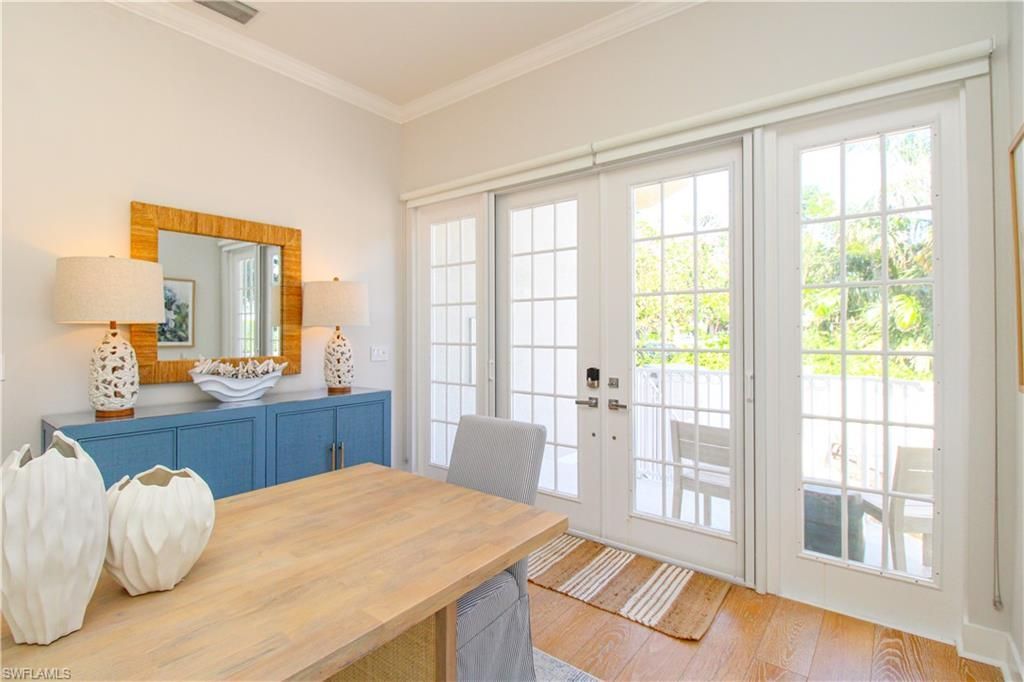 453 8th Ave S, Unit 106, Naples, FL 34102 Photo
