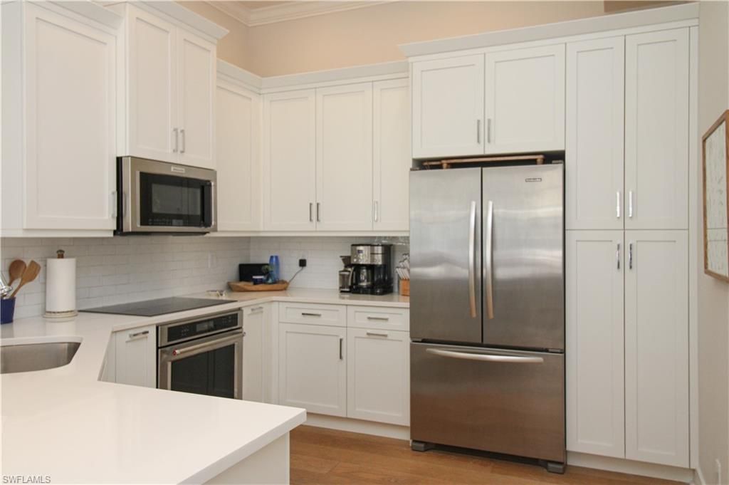 453 8th Ave S, Unit 106, Naples, FL 34102 Photo