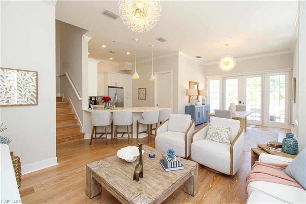 453 8th Ave S, Unit 106, Naples, FL 34102 Photo