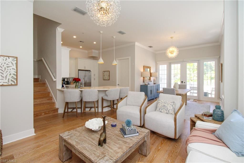 453 8th Ave S, Unit 106, Naples, FL 34102 Photo
