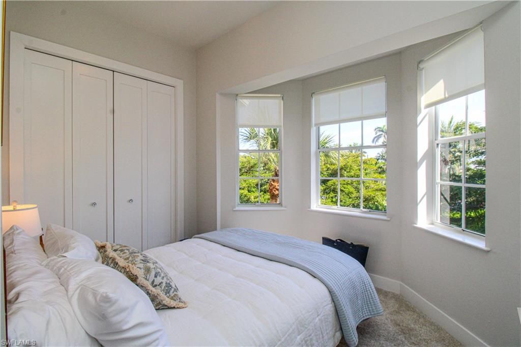 453 8th Ave S, Unit 106, Naples, FL 34102 Photo