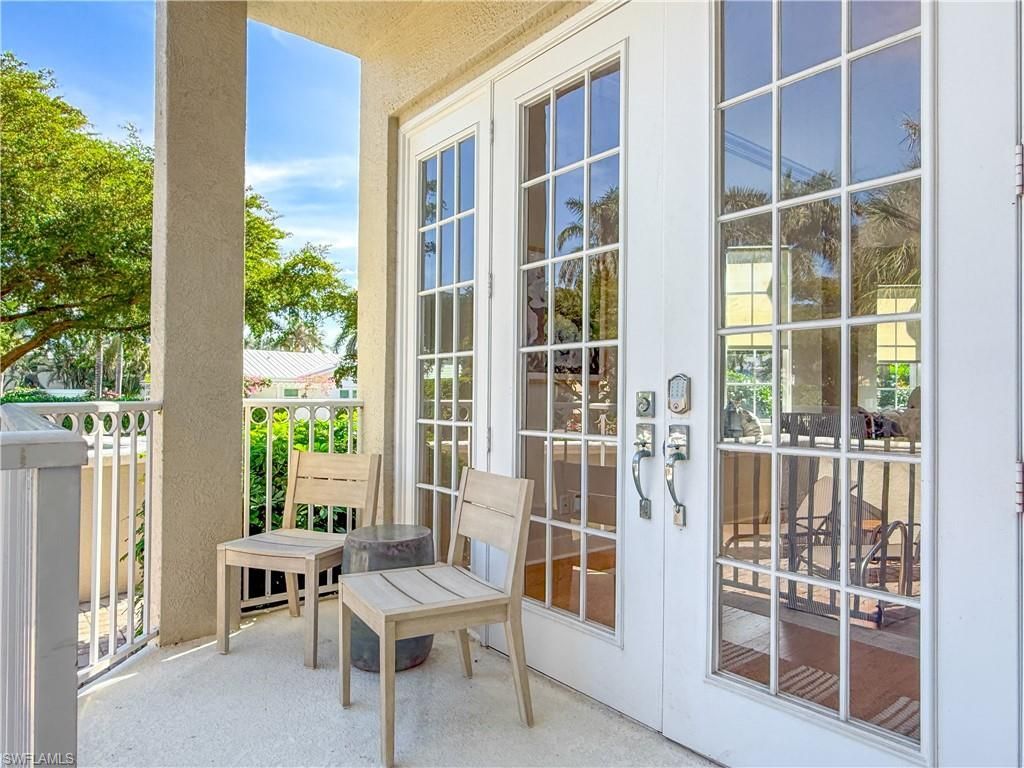 453 8th Ave S, Unit 106, Naples, FL 34102 Photo