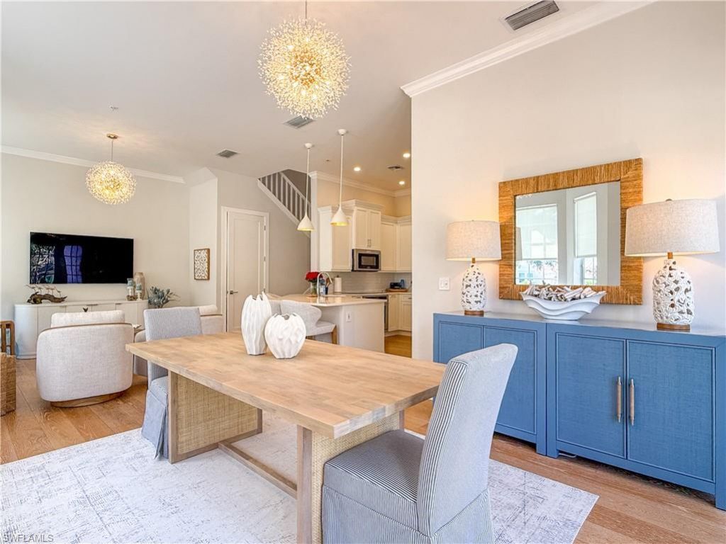 453 8th Ave S, Unit 106, Naples, FL 34102 Photo