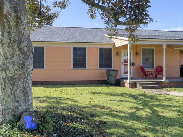 3808 Yale Street, Lake Charles, LA 70607