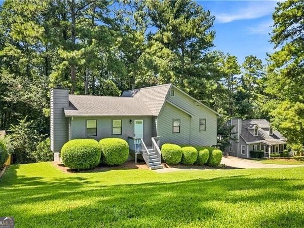 3824 Wyntuck Circle, Kennesaw, GA 30152