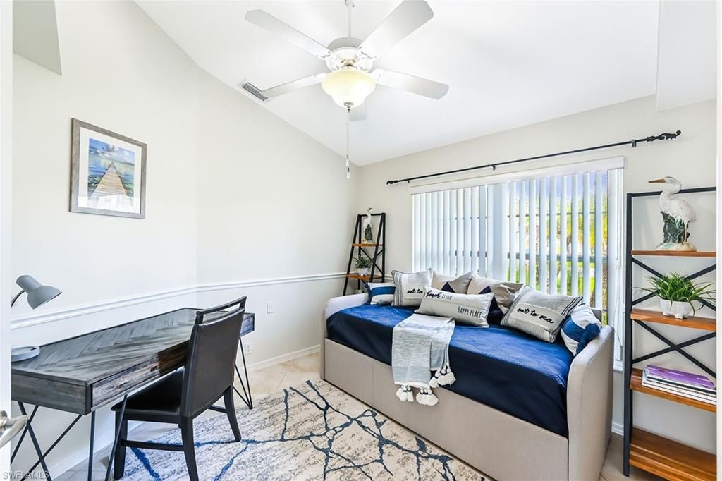 589 Lambton Ln, Naples, FL 34104 Photo
