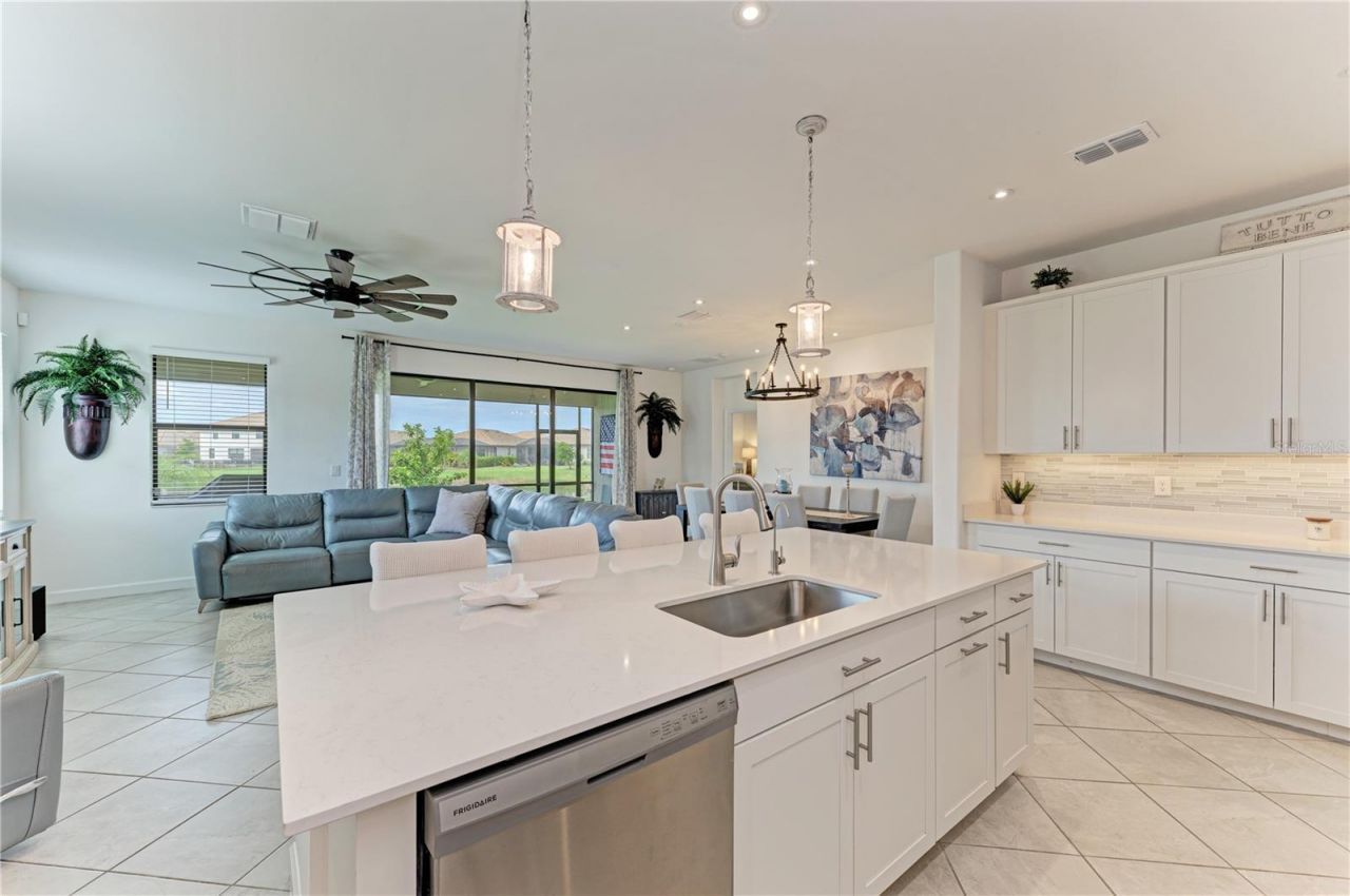 5212 Blue Crush Street, Lakewood Ranch, FL 34211 Photo