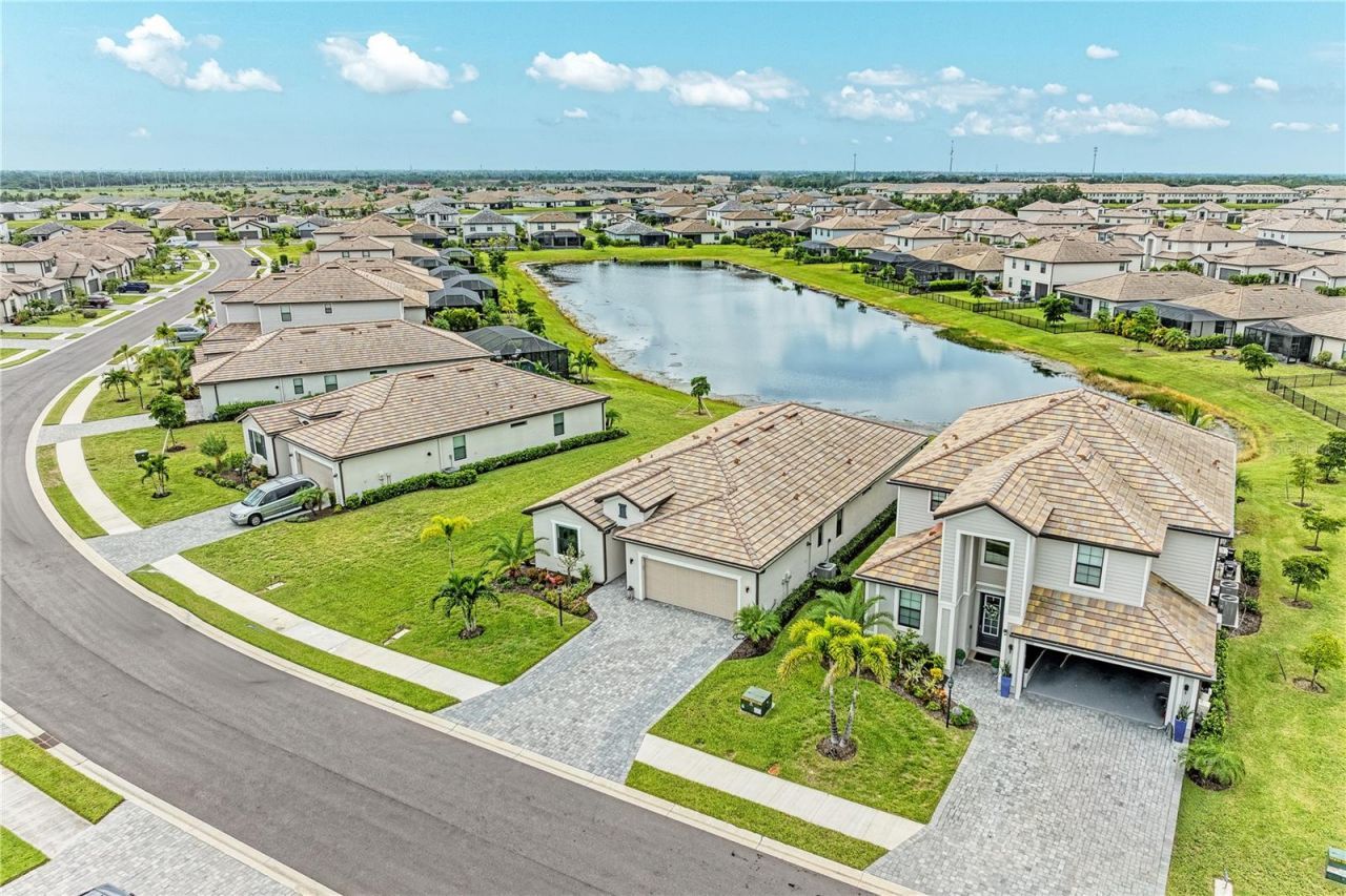 5212 Blue Crush Street, Lakewood Ranch, FL 34211 Photo