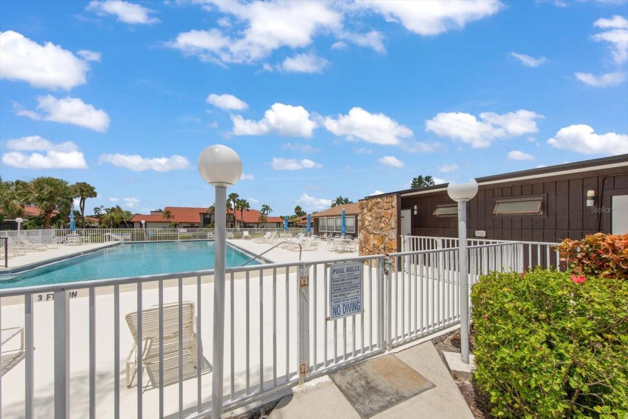 5400 34th Street W, Unit 15D, Bradenton, FL 34210 Photo