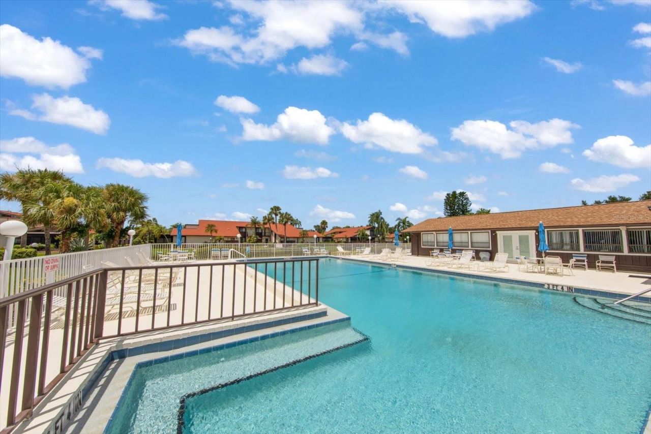 5400 34th Street W, Unit 15D, Bradenton, FL 34210 Photo