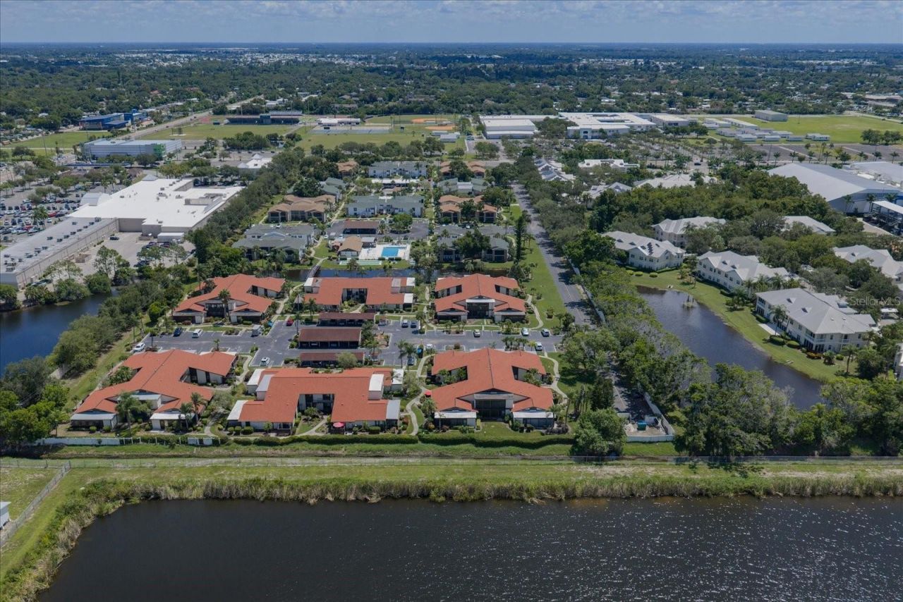 5400 34th Street W, Unit 15D, Bradenton, FL 34210 Photo