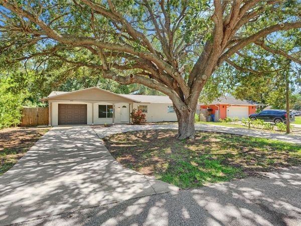 4680 CRONIN DRIVE , SARASOTA, FL 34232