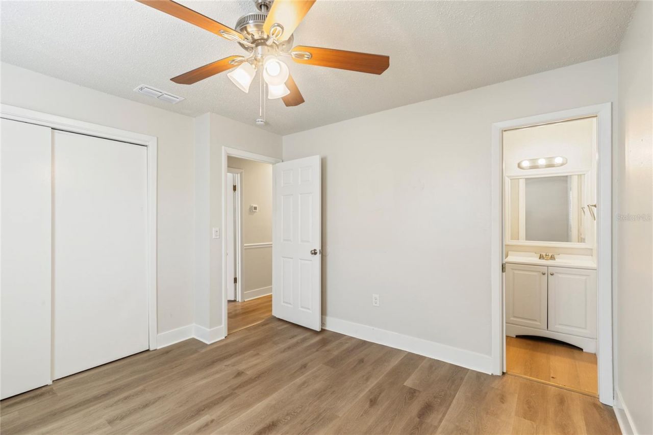 4680 Cronin Drive, Sarasota, FL 34232 Photo
