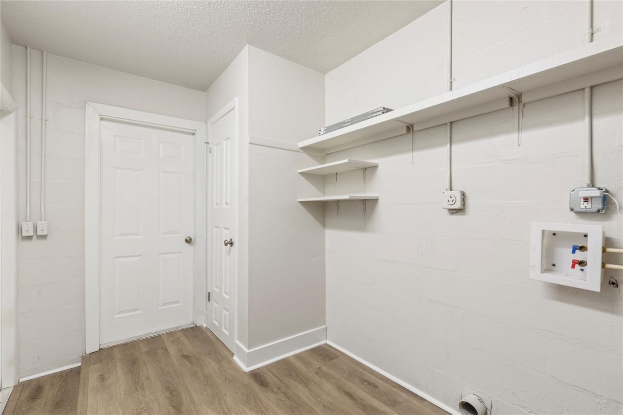 4680 Cronin Drive, Sarasota, FL 34232 Photo