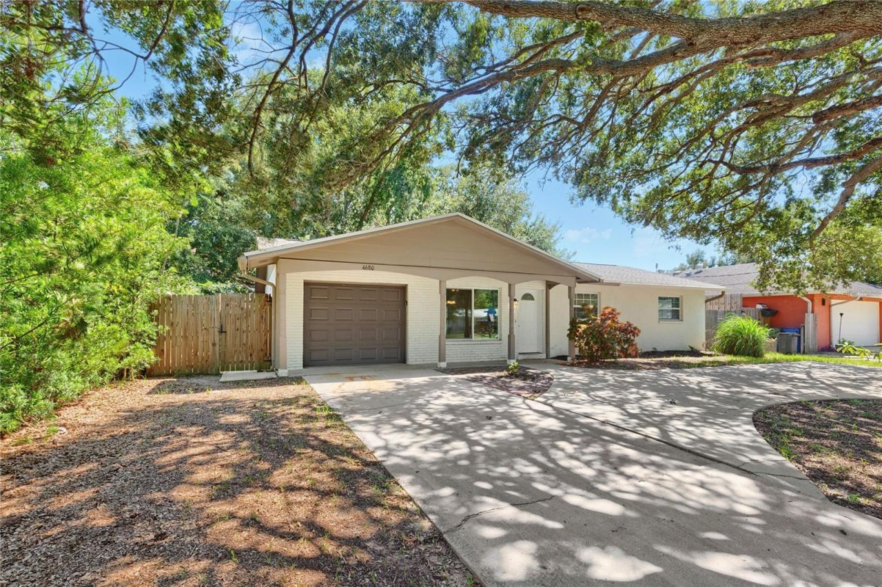 4680 Cronin Drive, Sarasota, FL 34232 Photo