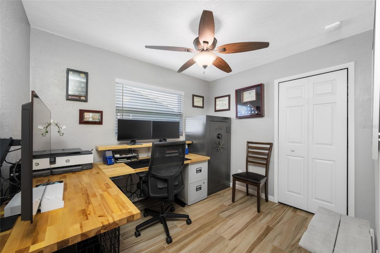 2034 58th Lane N, Clearwater, FL 33760 Photo