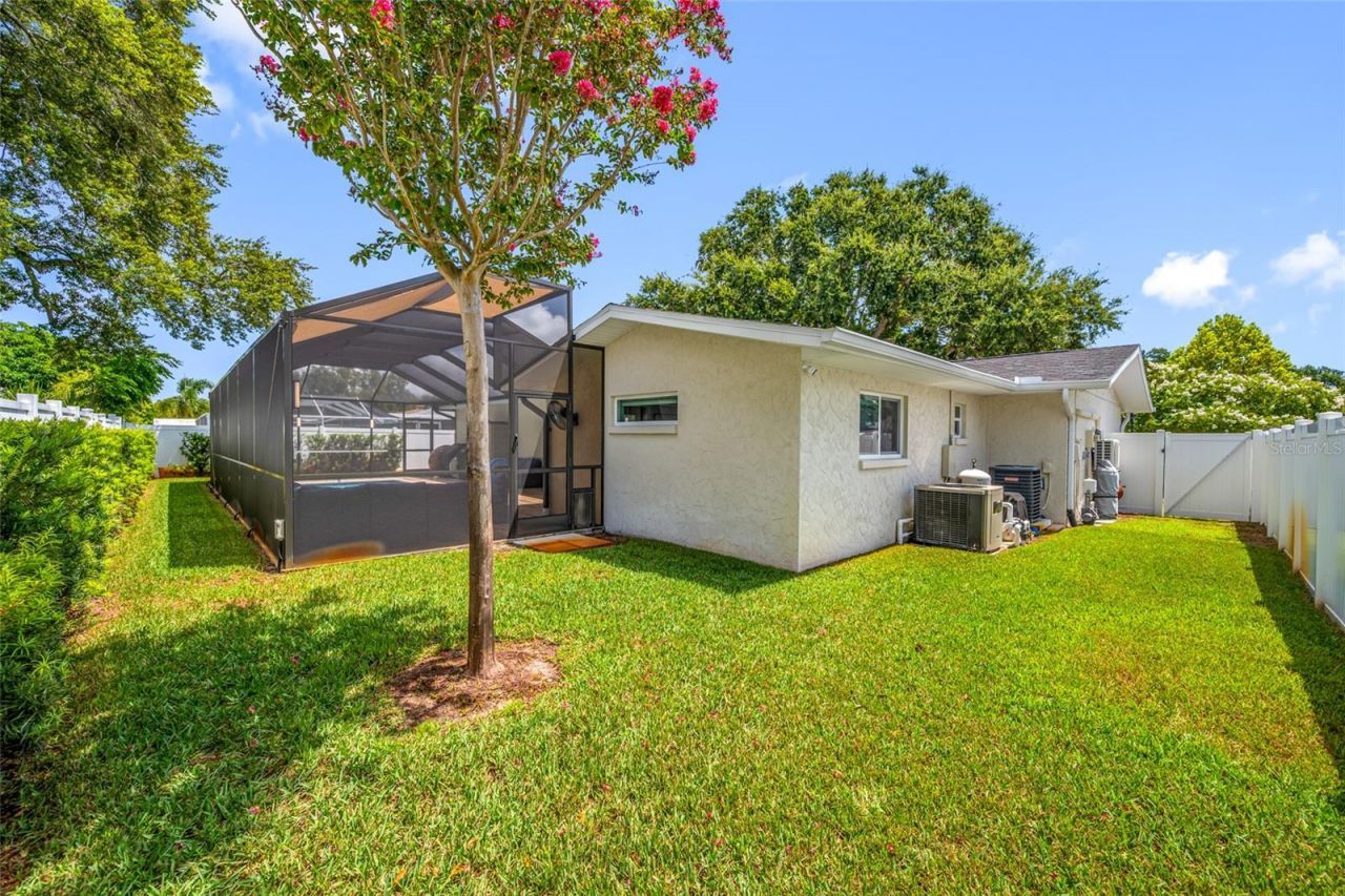 2034 58th Lane N, Clearwater, FL 33760 Photo
