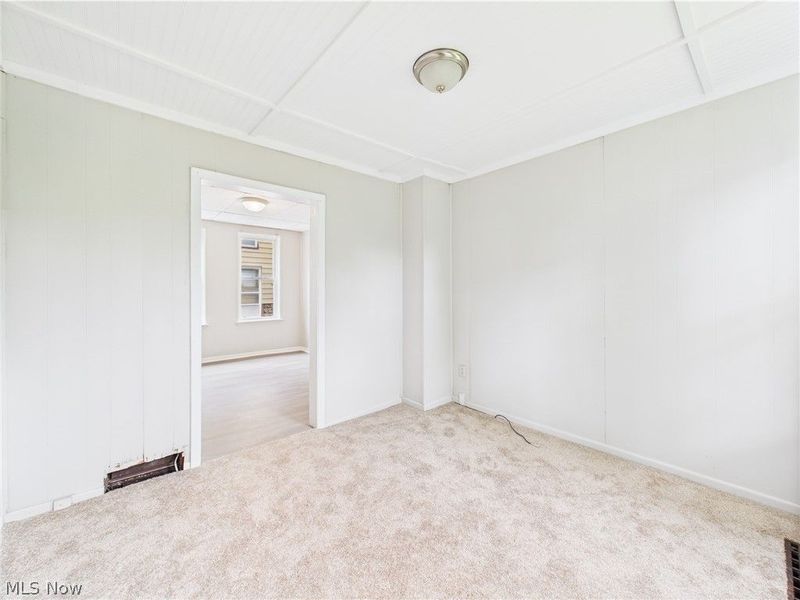 448 E Voris Street, Akron, OH 44311 Photo 13