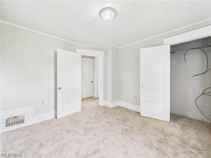 448 E Voris Street, Akron, OH 44311 Photo 25
