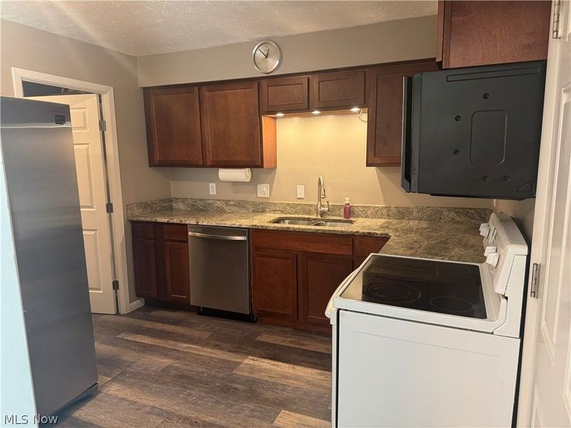 24620 Clareshire Drive , Unit 3A, North Olmsted, OH 44070 Photo 24